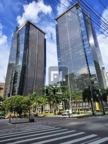 Conjunto Comercial para Locação em Prédio de Alto Padrão com 728,69 M² - 26 Vagas de Garag
