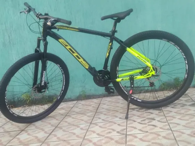 Bicicleta MTB Aro 29 - 21 velocidades (3x7) - 0KM Nova com nota fiscal