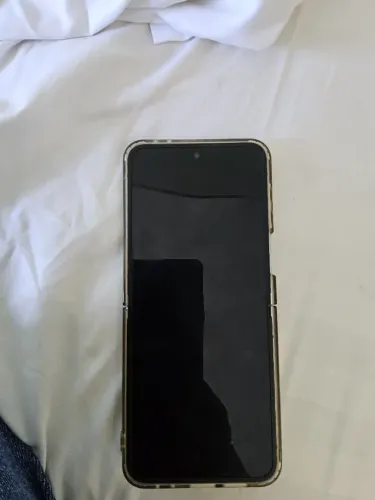 Z Flip 6