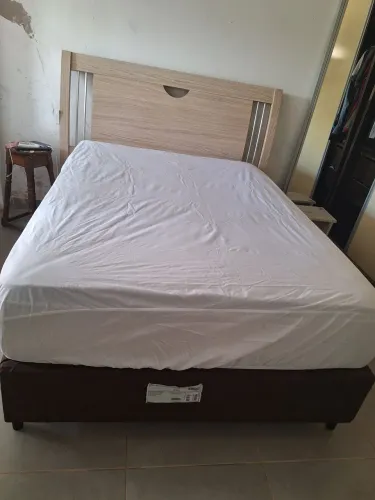 Cama box