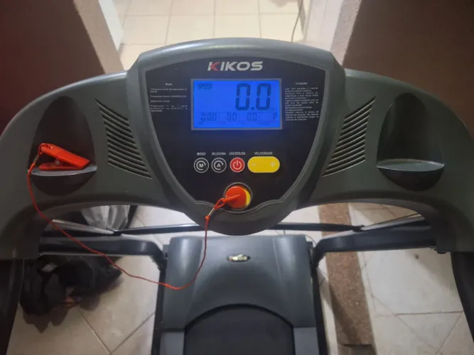 Esteira Kikos E 800 i - ótimo estado, sem avarias