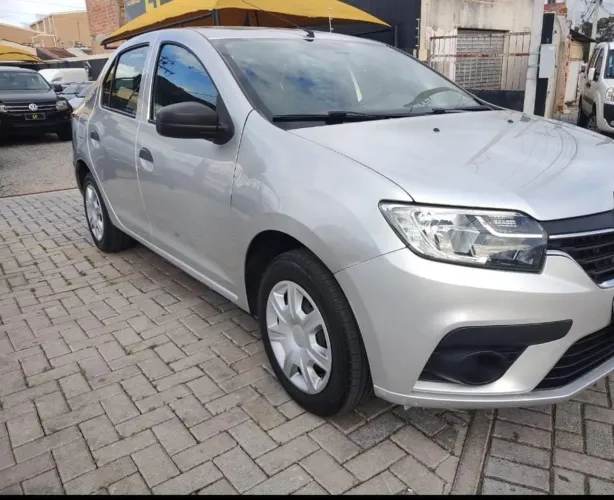Renault Logan Life Flex 1.0 12V 4P Mec. 2020