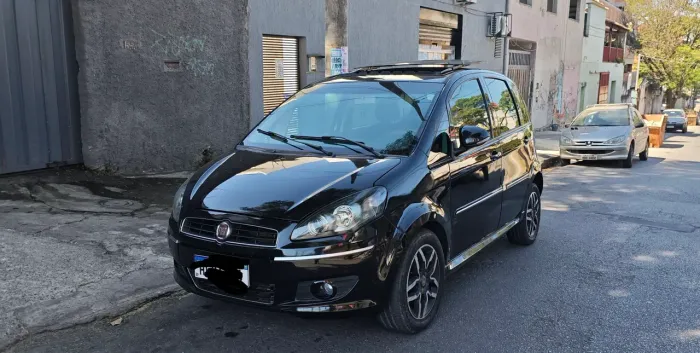 Fiat Idea Sporting 1.8 Flex 16V 5P 2012