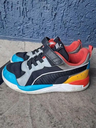 Tênis Puma infantil 