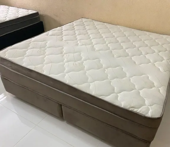 Cama king saize Semi nova