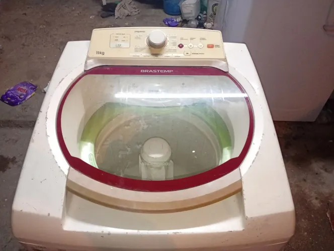 Máquina de lavar roupa Brastemp 11kg
