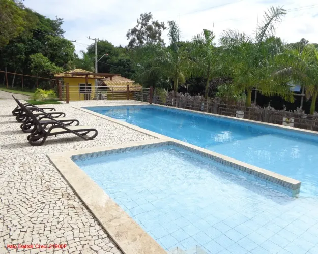 Excelente apartamento quarto e sala, Reserva Sapiranga, Praia do Forte, BA.