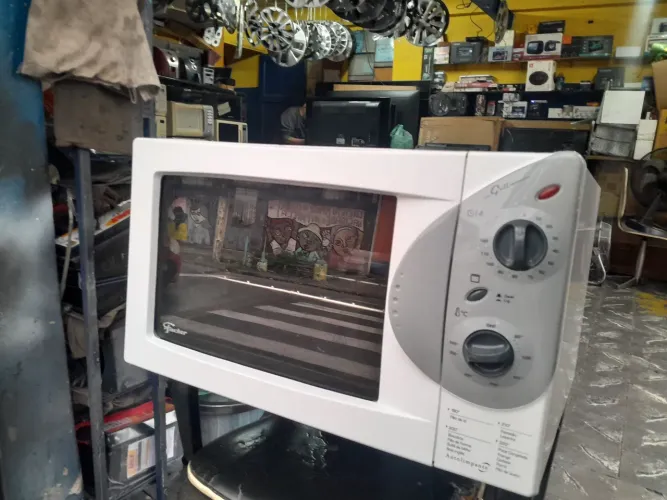 Forno Elétrico usado excelente estado