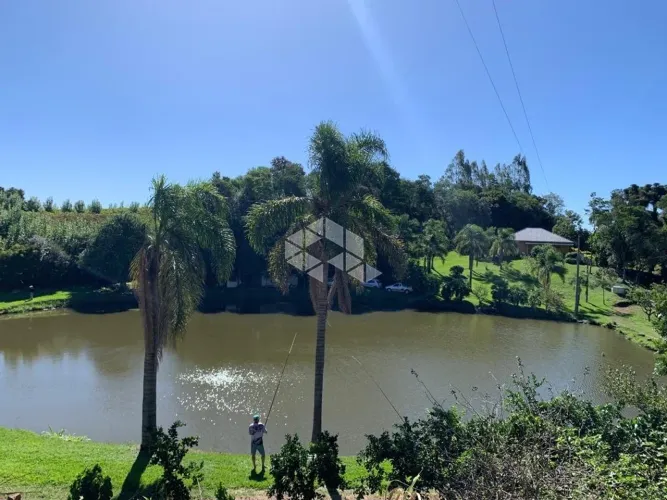 Área como sítio em Monte Belo do Sul