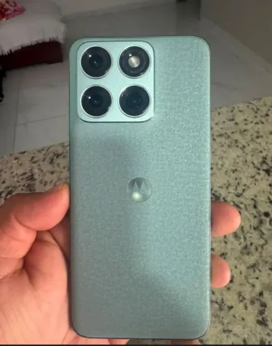 Edge 70 Fusion Plus série FIFA. TROCO IPHONE 