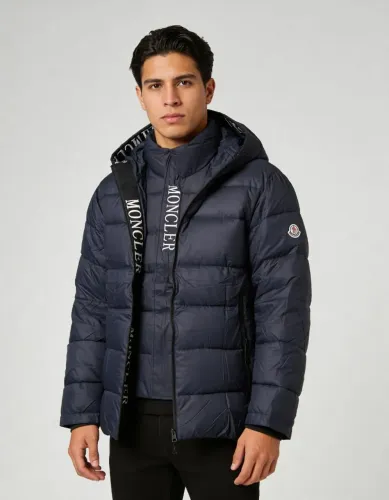 Jaqueta Moncler azul marinho