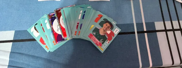 Vendo 95 figurinhas da copa 2026 , por 80 reais