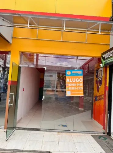 LOJA COMERCIAL,  74M2, FRENTE AO SHOPPING PLAZA em Chapada - Manaus - AM