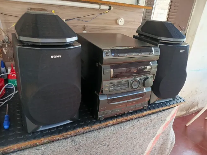 Aparelho de som sony 3 em um novo