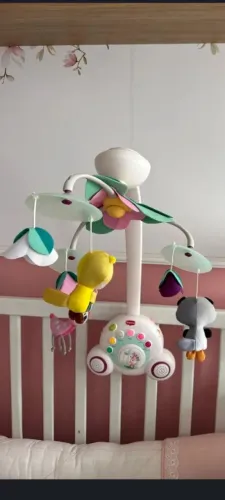 Mobile musical para bebê ,berço 