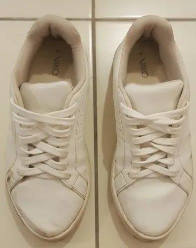 Tênis Branco casual masculino
