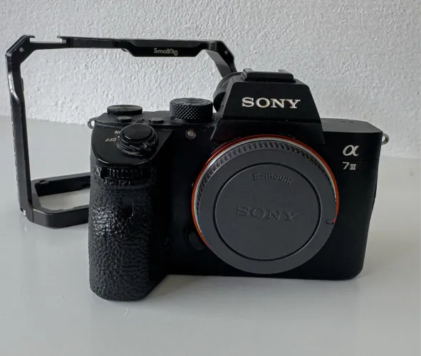 Câmera Sony A 7 iii 