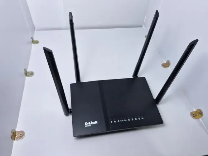 Roteador Wi-Fi D-Link Dir-825 Gigabit 1200mpbs Dual Band 4 Antenas
