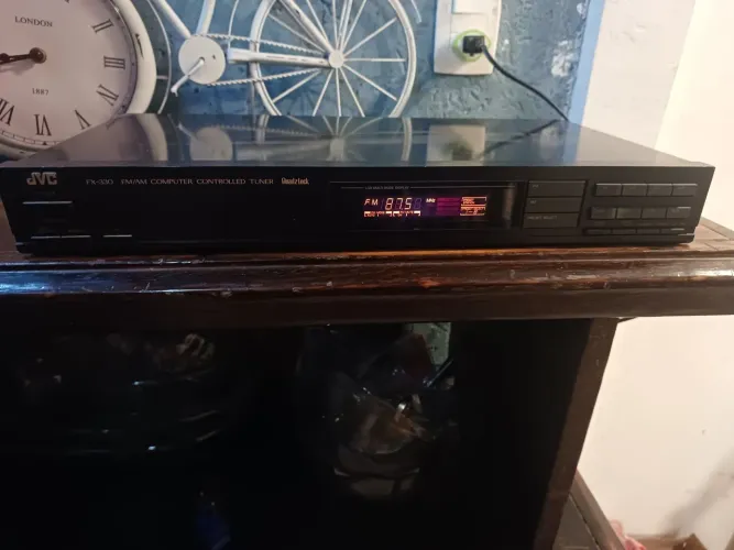 Tuner JVC FX-330