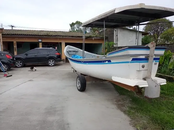 Bote Pesqueiro Alto Mar
