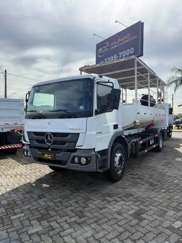 MB ATEGO 1719 4X2 2020 - COMBOIO TANQUE ABASTECEDOR