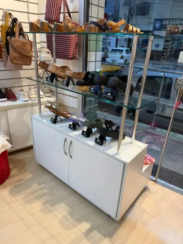 Armário para vitrine