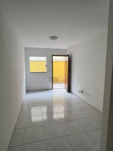 Sobrado com 2 dormitórios para alugar, 42 m² por R$ 2.341,00/mês - Itaquera - São Paulo/SP