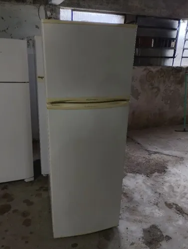 Geladeira Electrolux