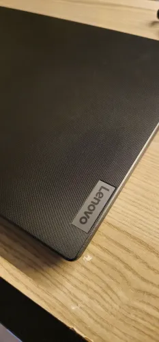 Notbook lenovo V15 G2