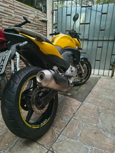 Cb 300
