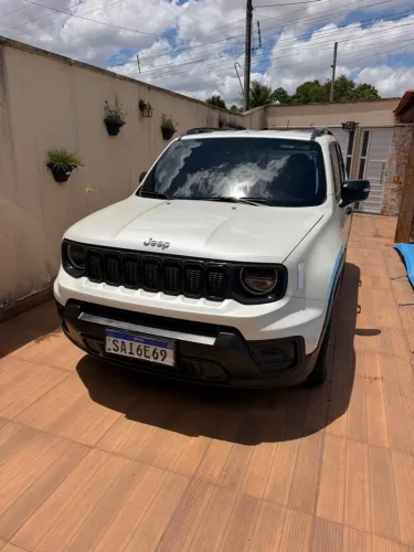 Jeep Renegade Sport T270 1.3 TB 4X2 Flex Aut. 2023