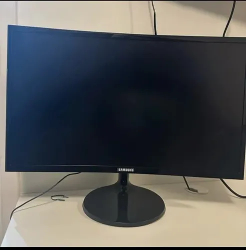 Monitor Samsung 24 curvo