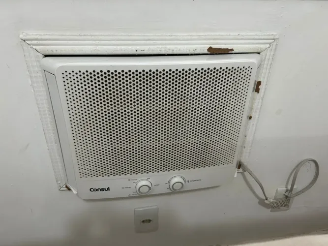 Ar condicionado perfeito estado