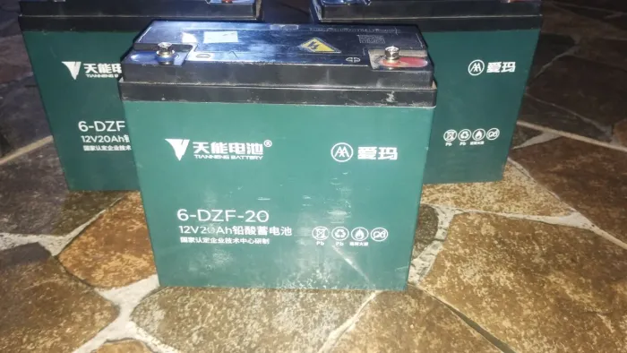 Combo de três baterias de 12v 20ah