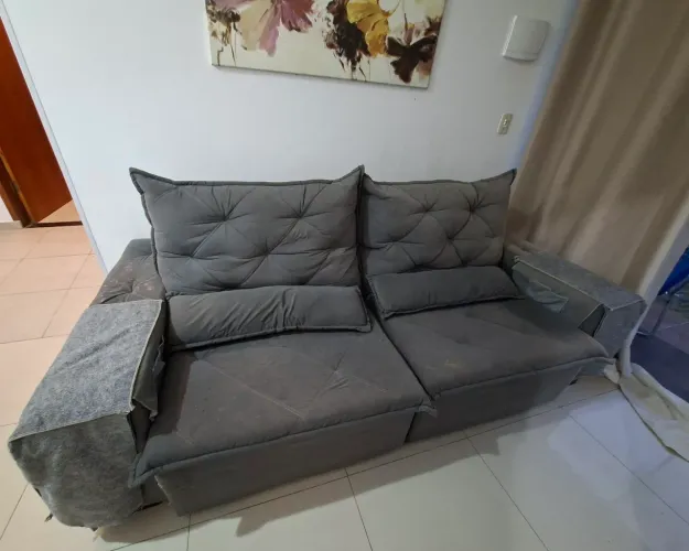 Sofá retrátil e reclinável 230cm Largura ( ler descrição)