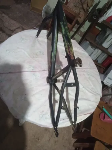 Vendo peças de bicicleta usada