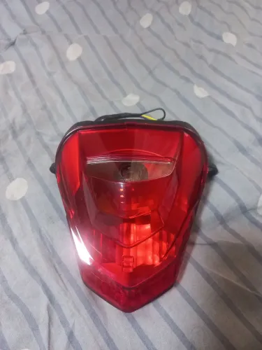 Lanterna traseira Factor ybr Fazer 150