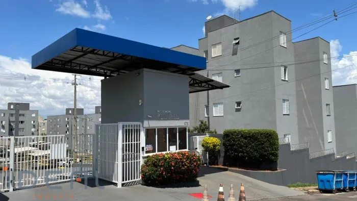 Apartamento para alugar no condomínio Villa Italia I no bairro Conjunto Habitacional Hiro 