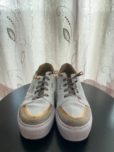 Tênis feminino Apple Tamanho 39