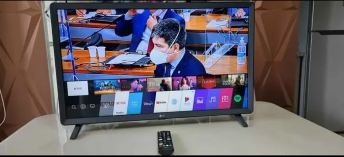 Smart TV LG 32 Pol? Alexia, IA,Inteligência, Vários Aplicativos!!