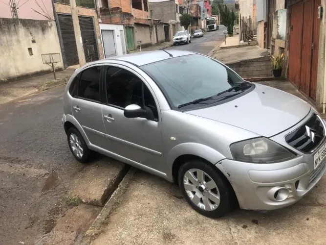 Citroen C3 Exclusive 1.4 Flex 8V 5P 2011