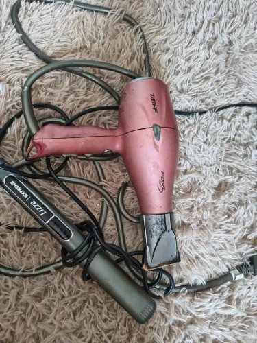 Secador taiff fox + chapinha lise extreme 500,00