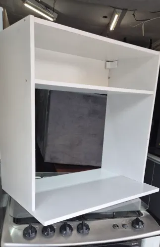 ARMÁRIO AÉREO PARA MICRO-ONDAS 