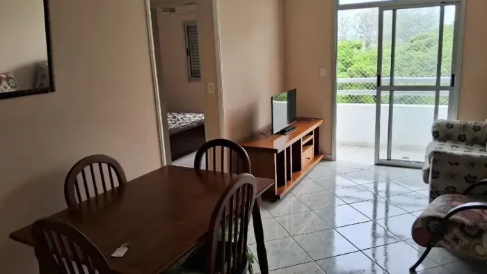 Alugo apartamento com 59 metros quadrados, 1 quarto no Jardim Colorado - S.J.C. - SP
