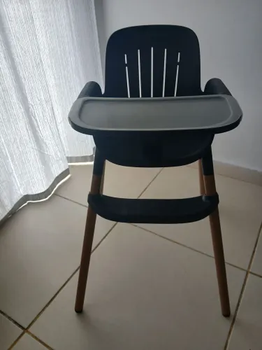 Cadeira de alimentação 