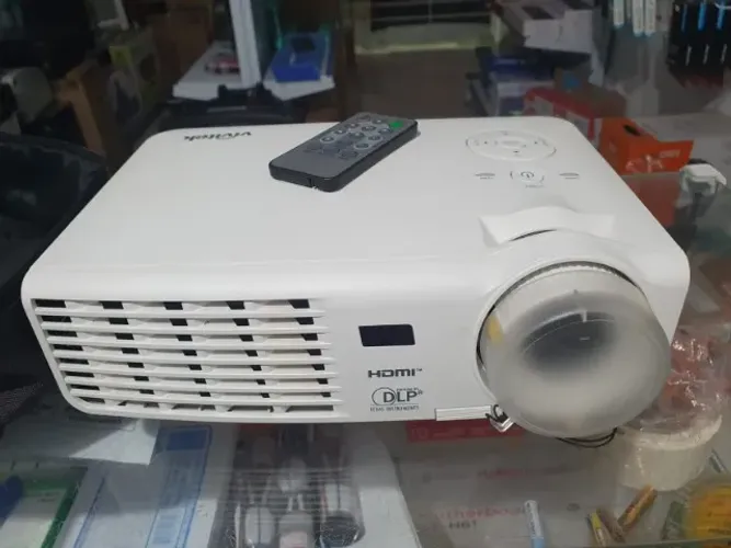 PROJETOR VIVITEK D510 | 2.600 LUMENS