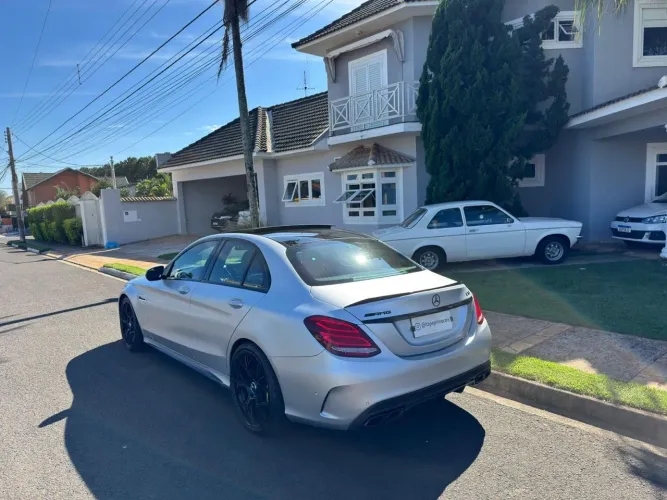 Mercedes-Benz C-63 AMG 4.0 V8 Bi-turbo Aut. 2016