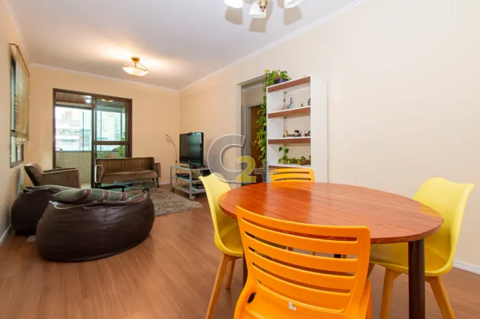 Apartamento á venda na Vila Romana, 3 quartos, 1 suíte e 2 vagas