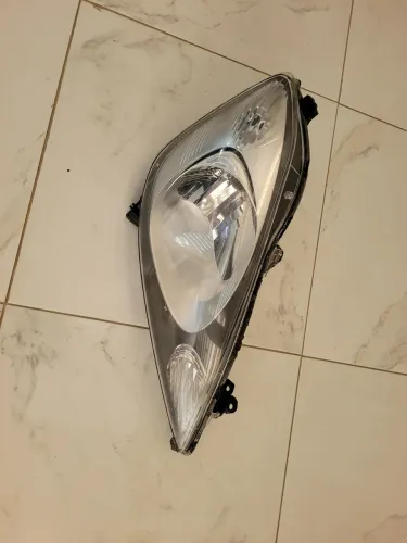 Farol direito honda fit 2009/11
