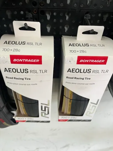 Par de pneus abontrager Aeolus RSL TLR 700x28